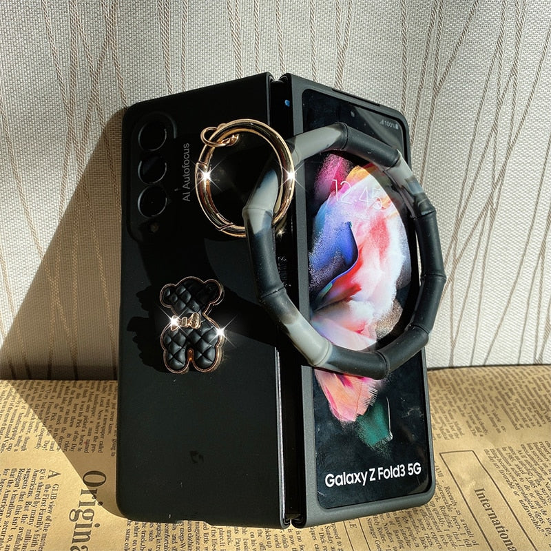 Fashion wrist Bracelet Chain Bear Phone case For Samsung Galaxy Z Fold