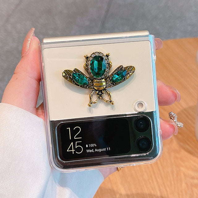 Luxury Jewellery Retro Cartoon 3D Diamond Bee Phone Case For Samsung Galaxy Z Flip 3 5G