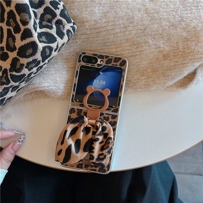 Cute Teddy & Leopard Ring Case for Samsung Galaxy Z Flip - Stylish & Functional