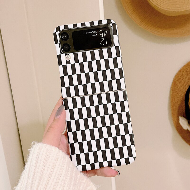 Simple and Fashion Black and whitePhone Case For Samsung Galaxy Z Flip 3 5G