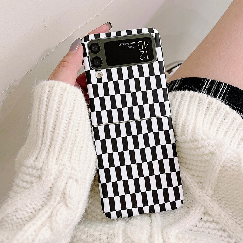 Simple and Fashion Black and whitePhone Case For Samsung Galaxy Z Flip 3 5G